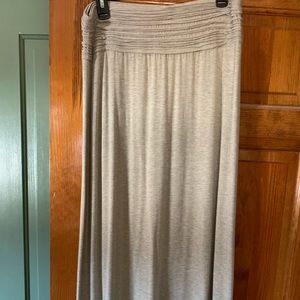 Maxi skirt